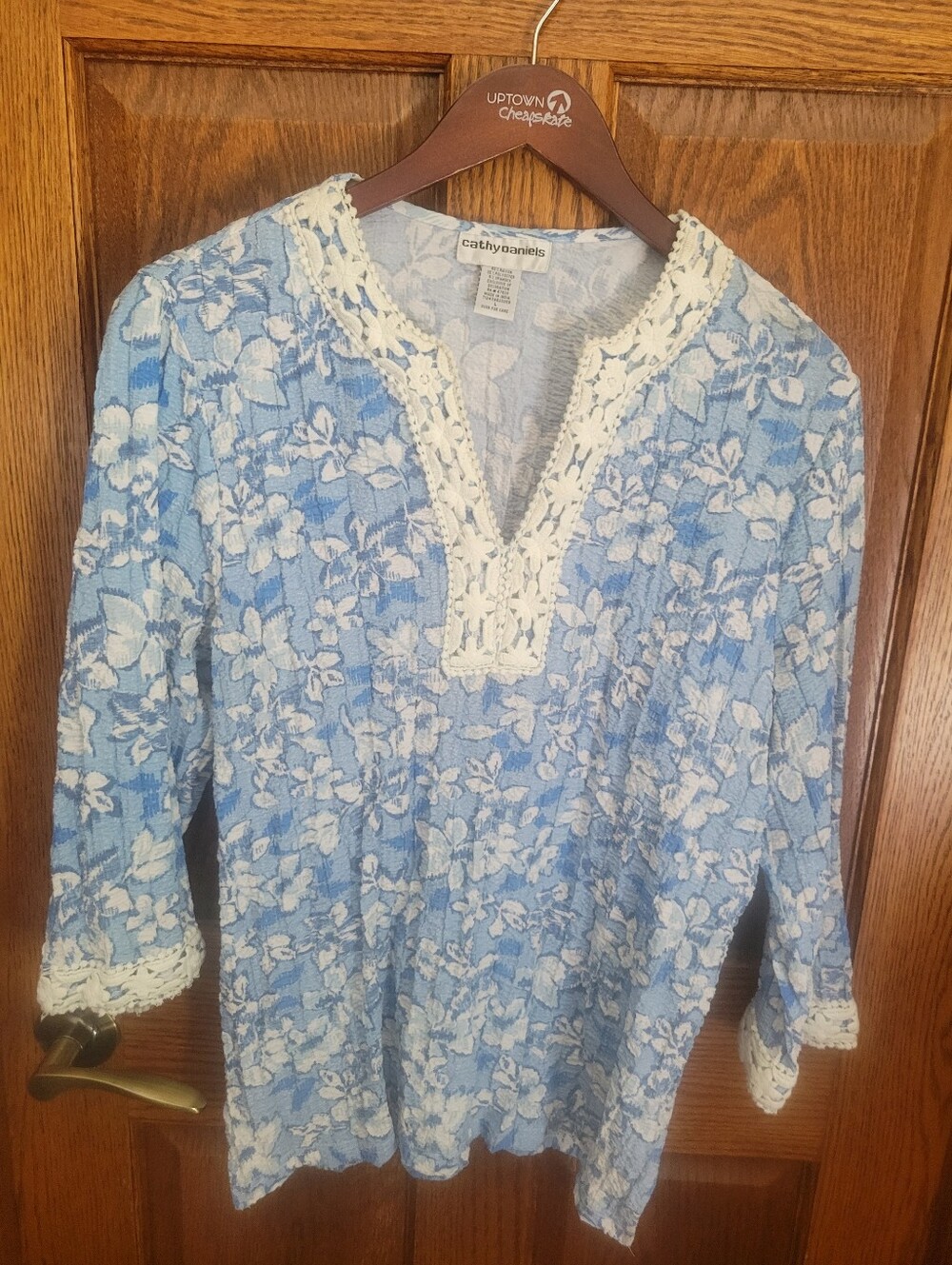 Cathy Daniels Powder Blue and White Floral Peasant Top